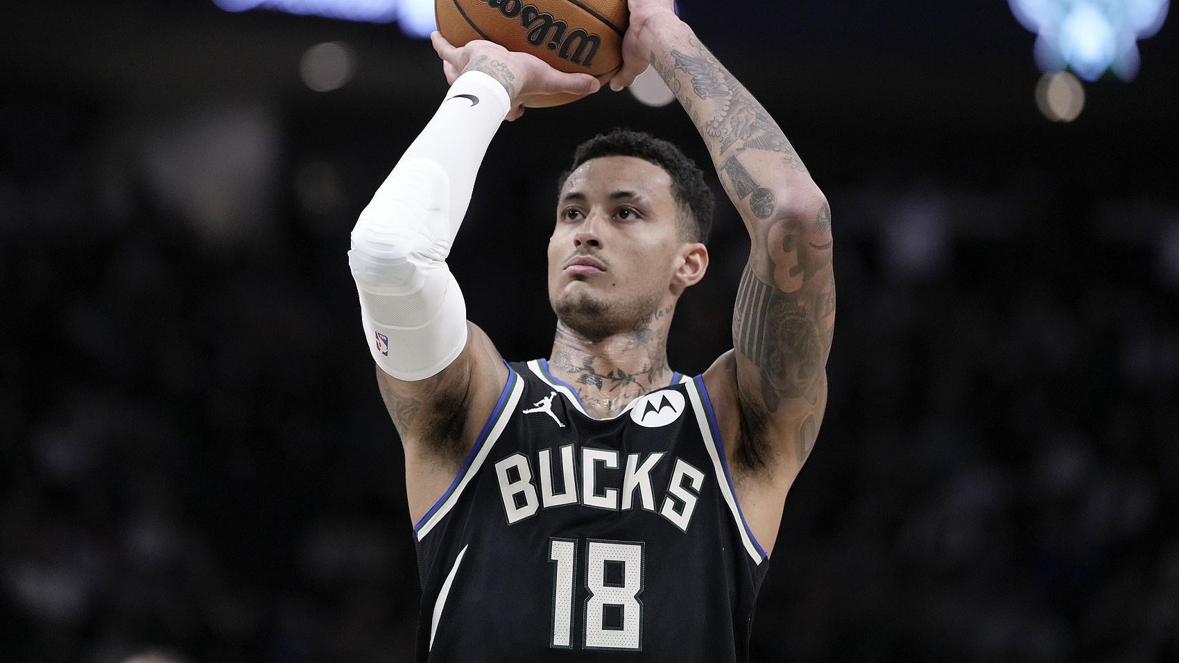 美记：雄鹿探索库兹马的市场但大概率留下他 仍想补充其他3D侧翼